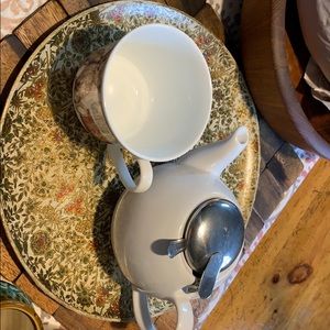 Lot 2 -Roy Kirkham teacup and teapot for one